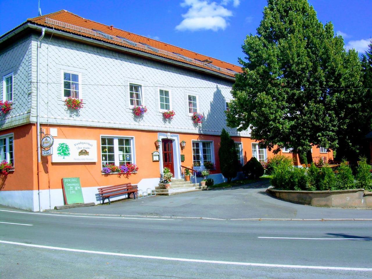 Landgasthof "Zur Linde" 호텔 Dreba 외부 사진